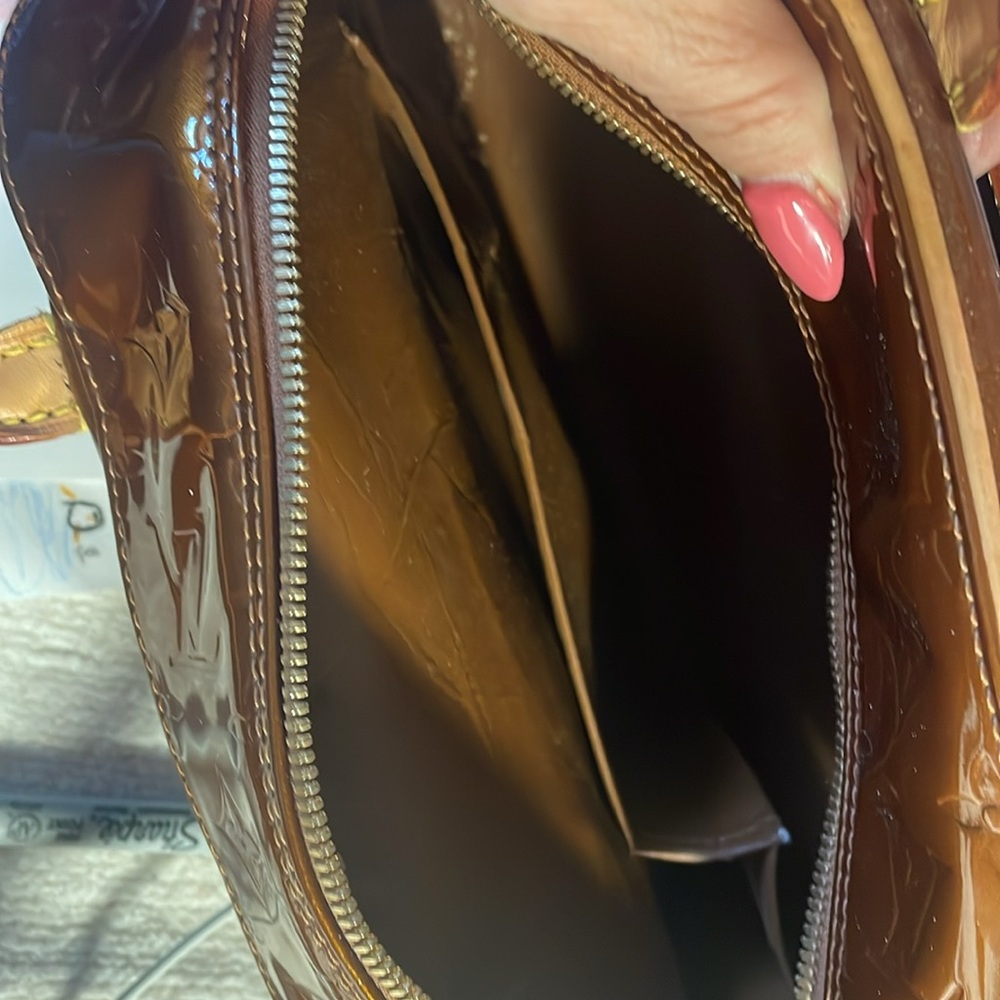 Louis Vuitton Bronze Embossed Women's bag - Picture 12 of 13